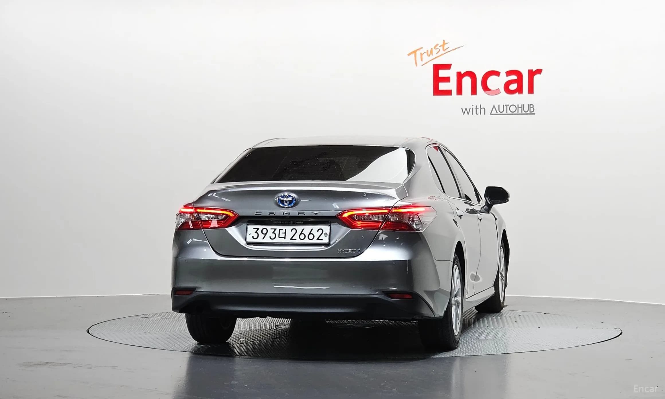 Camry (XV70)