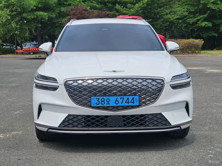Electrified GV70