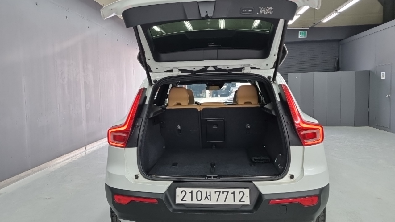 XC40