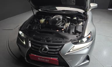 New IS200t