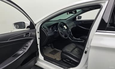 Sonata Hybrid