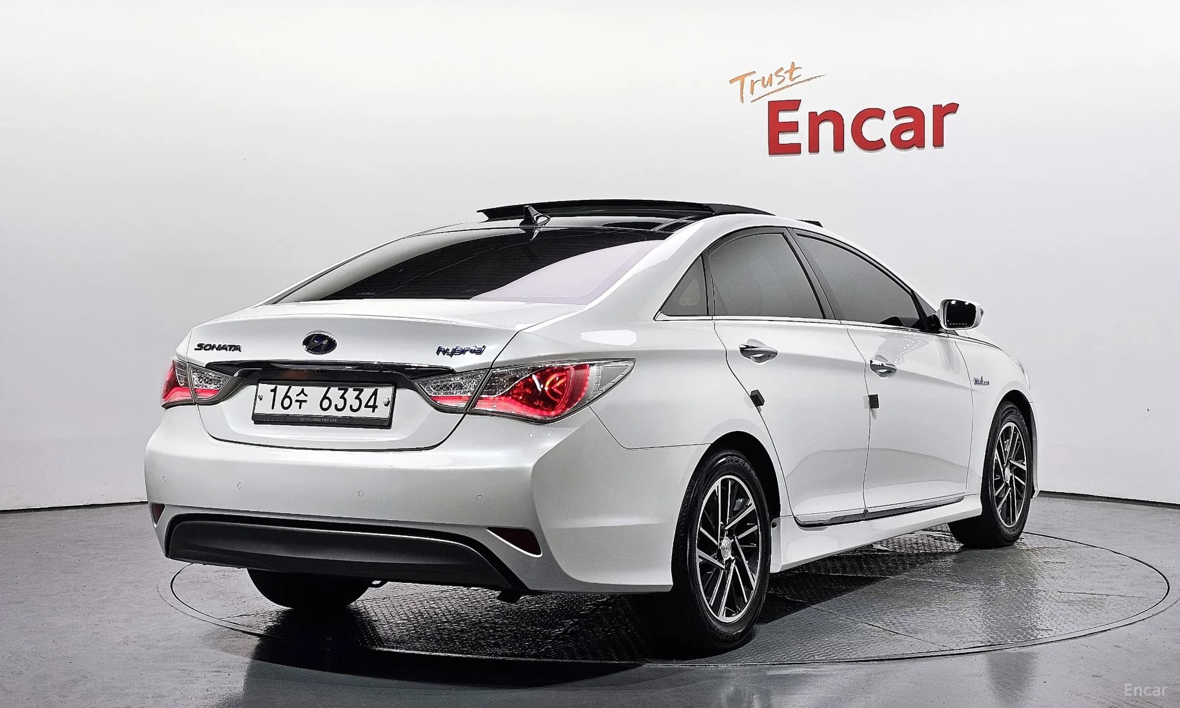 Sonata Hybrid