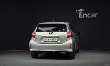 Prius C