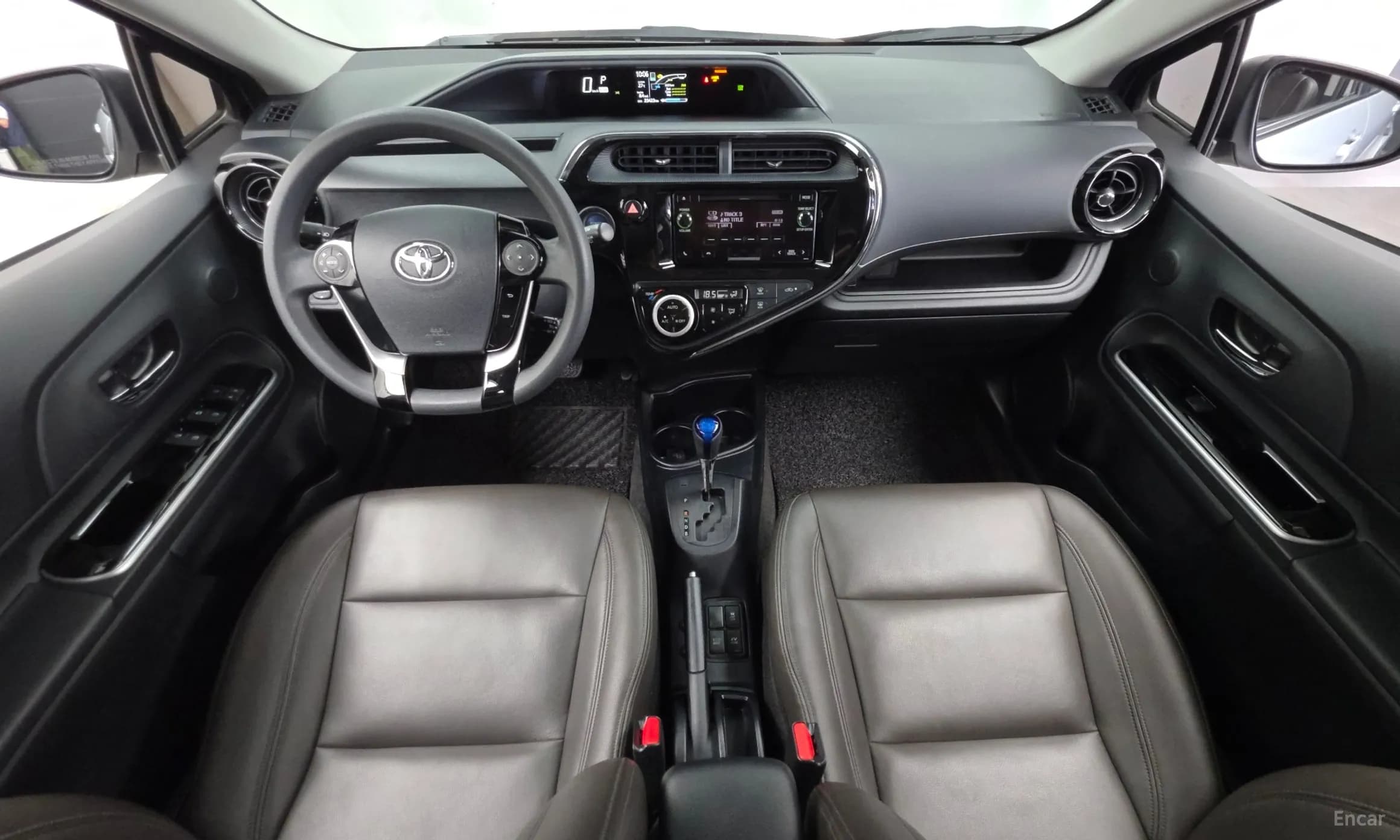 Prius C