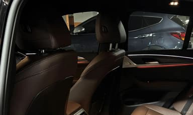 X4 (G02)