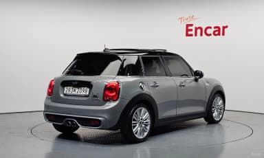 Cooper S