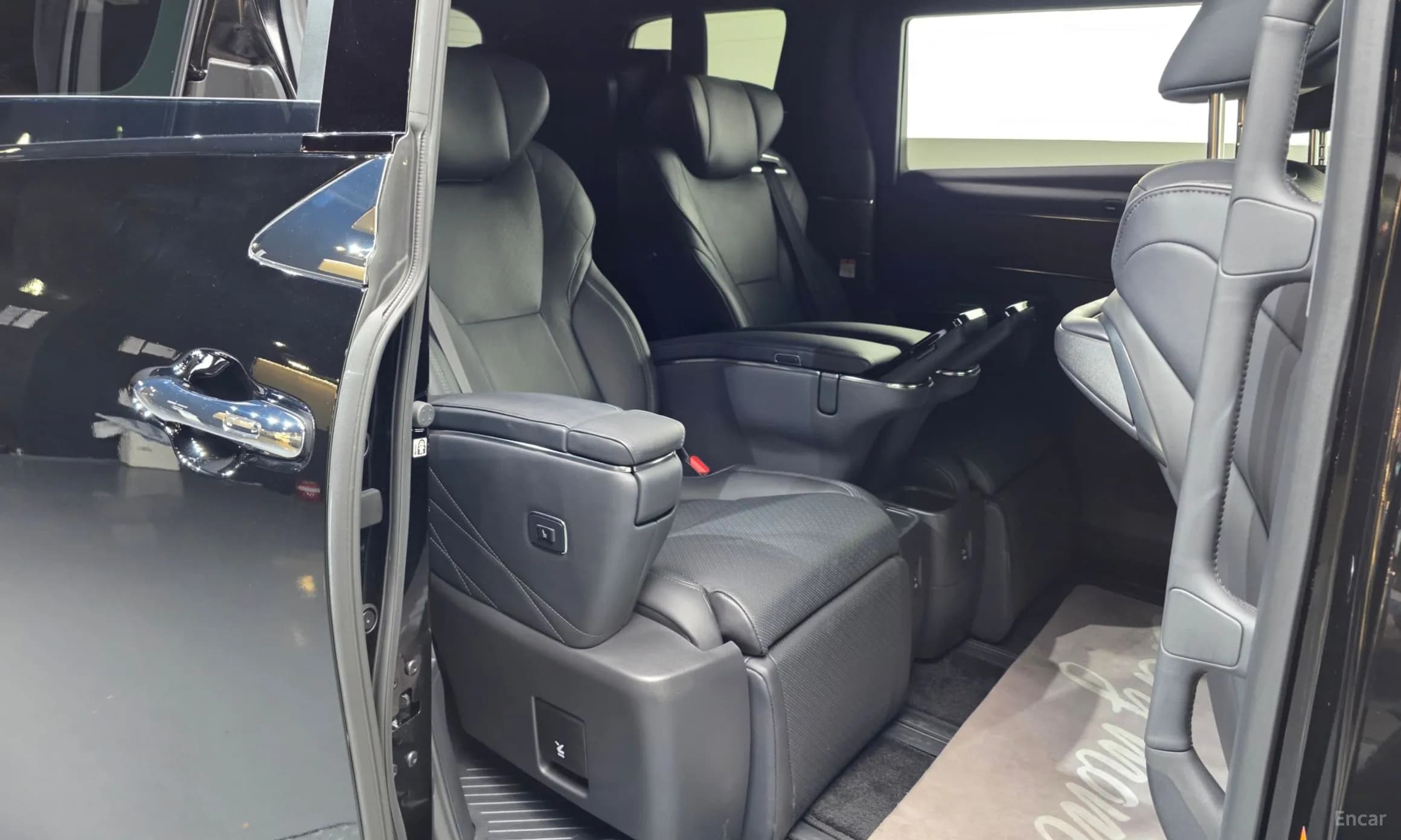 Alphard 4th Generation