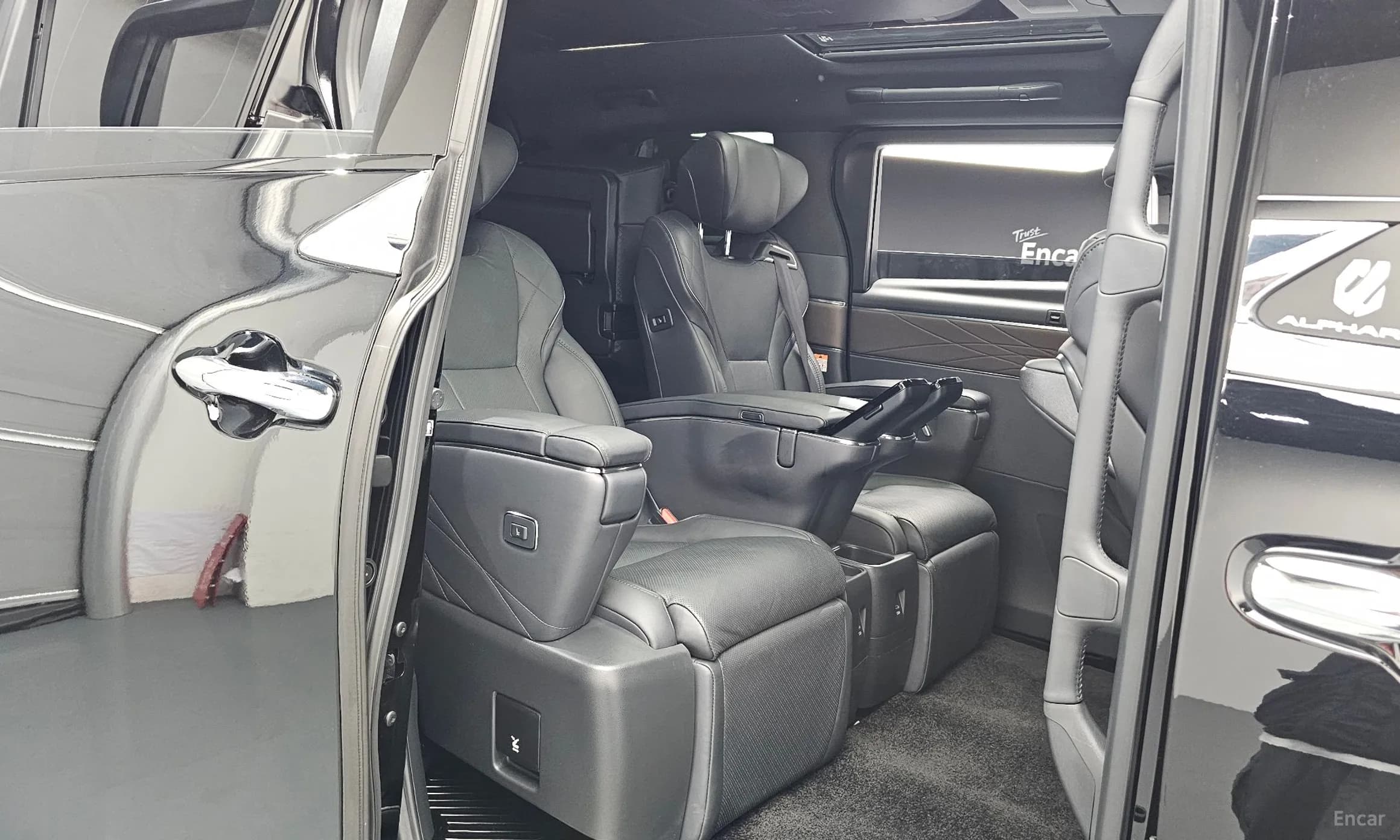 Alphard 4th Generation