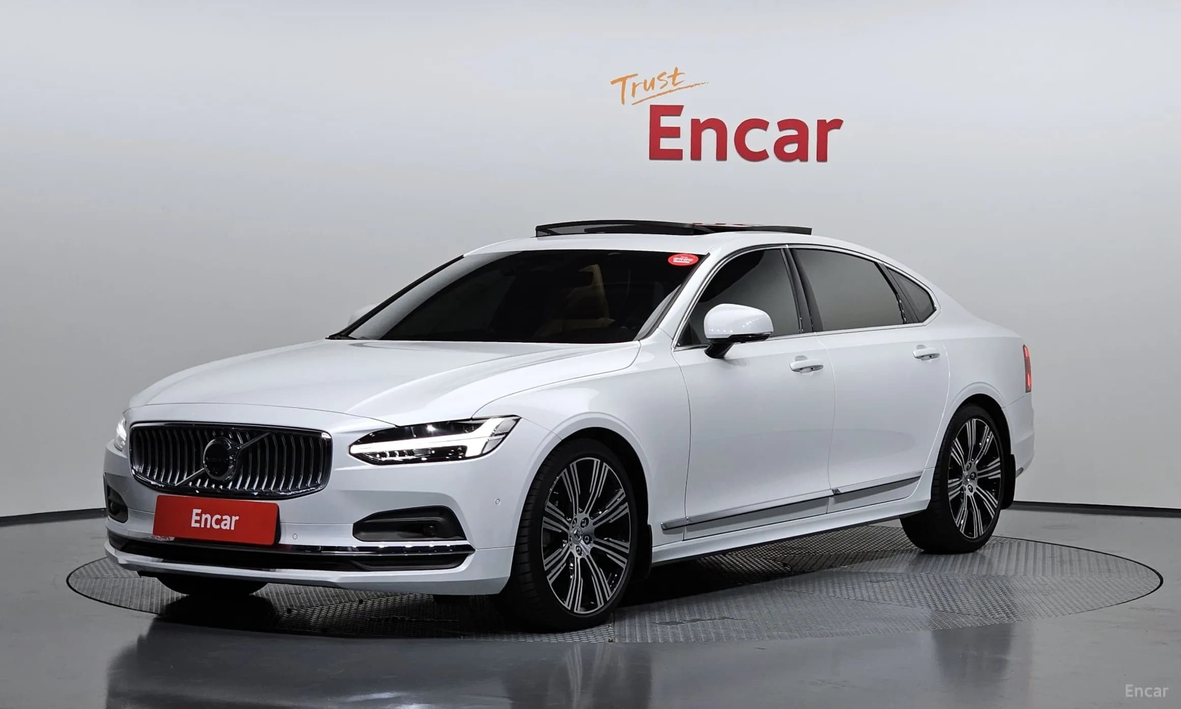 S90