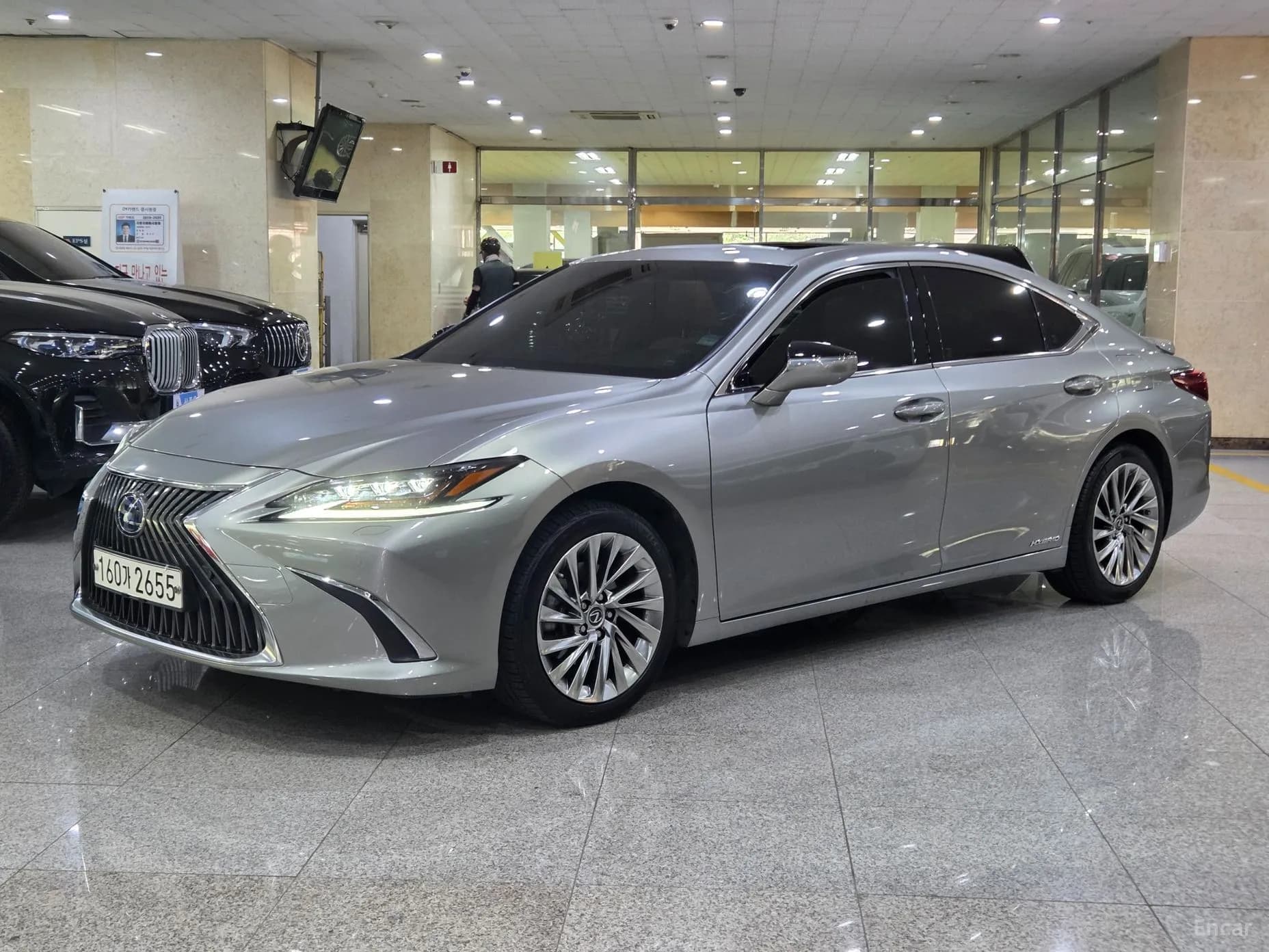 ES300h 7th Generation