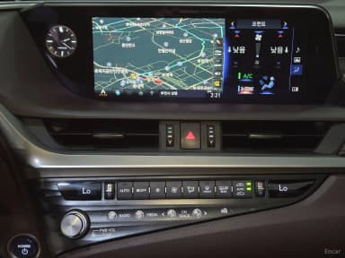 ES300h 7th Generation