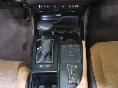 ES300h 7th Generation