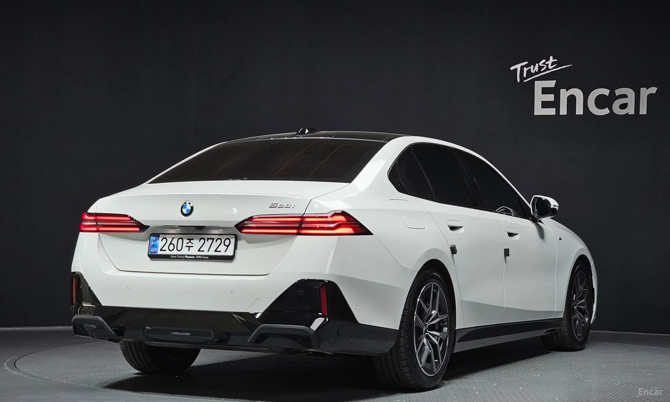 5 Series (G60)