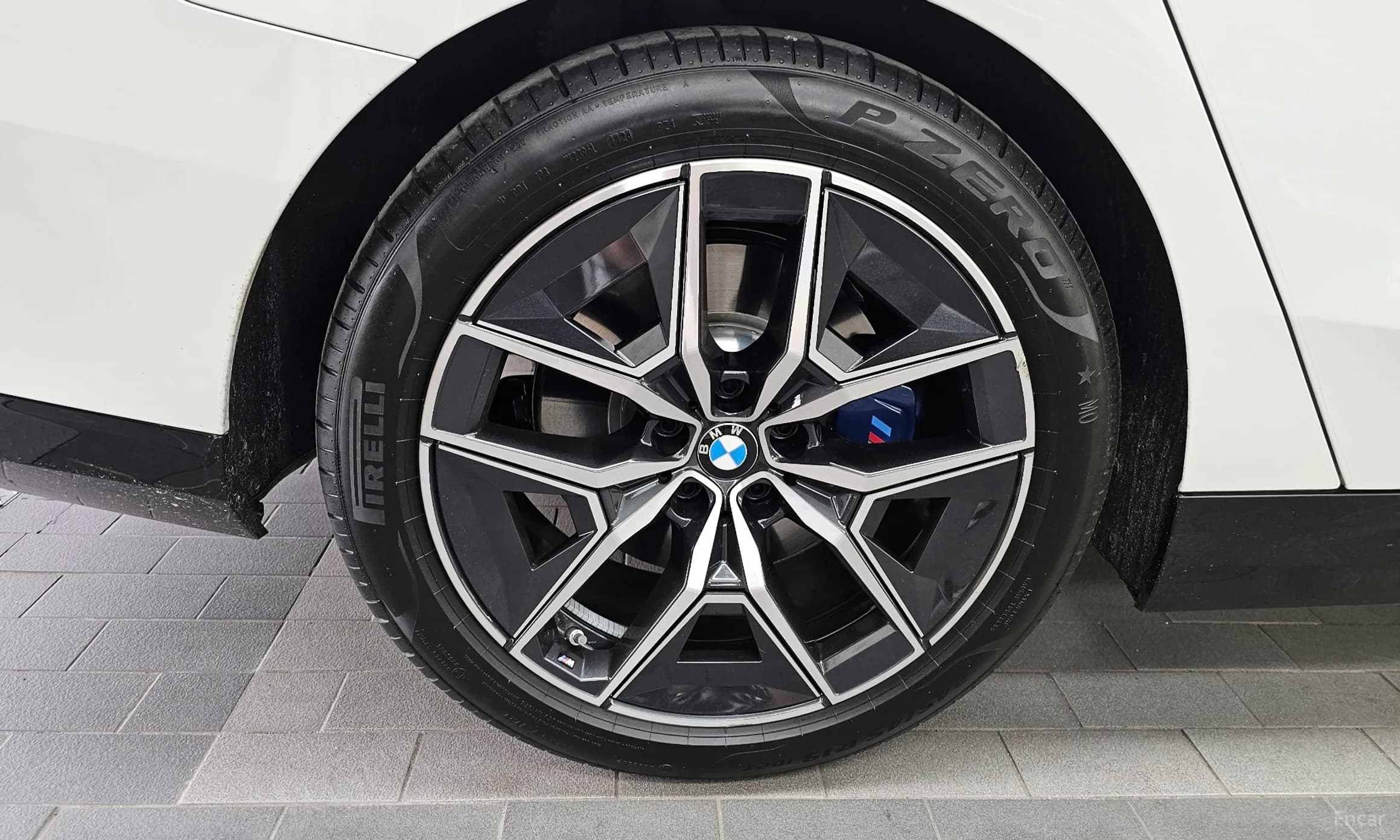 5 Series (G60)