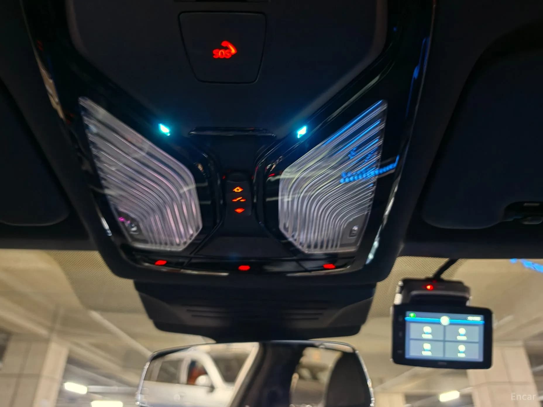 X6 (G06)
