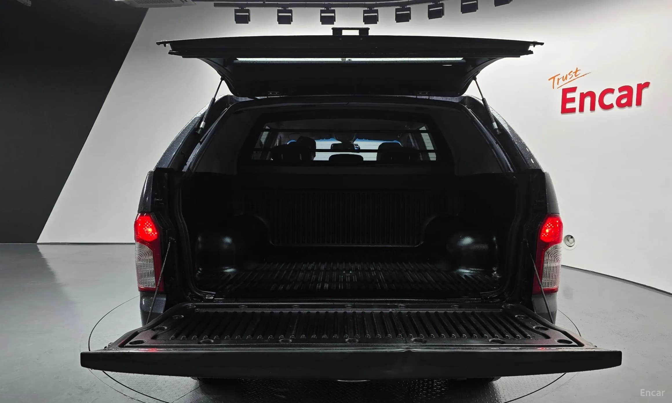 Korando Sports