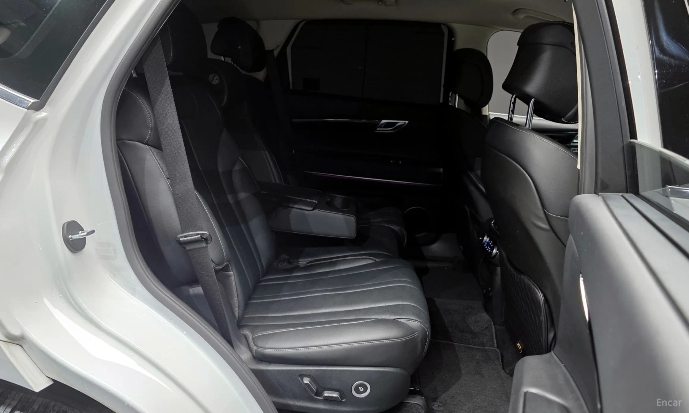 G90 (RS4)