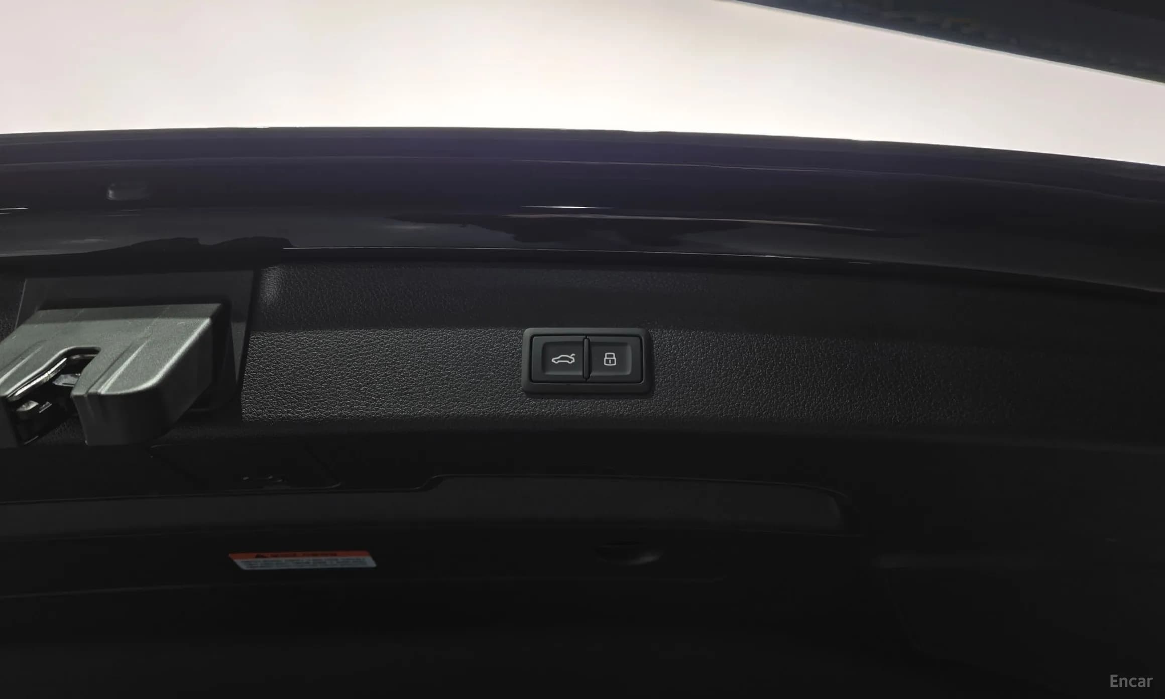 Q3 (F3)