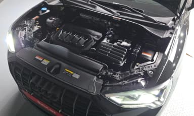 Q3 (F3)