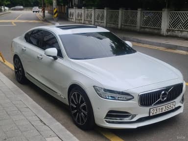 S90