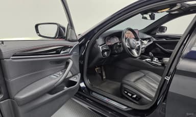 5 Series (G30)
