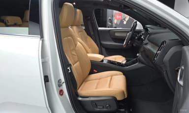 XC40