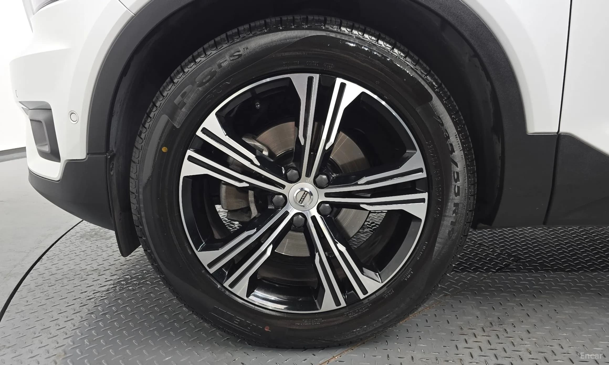 XC40