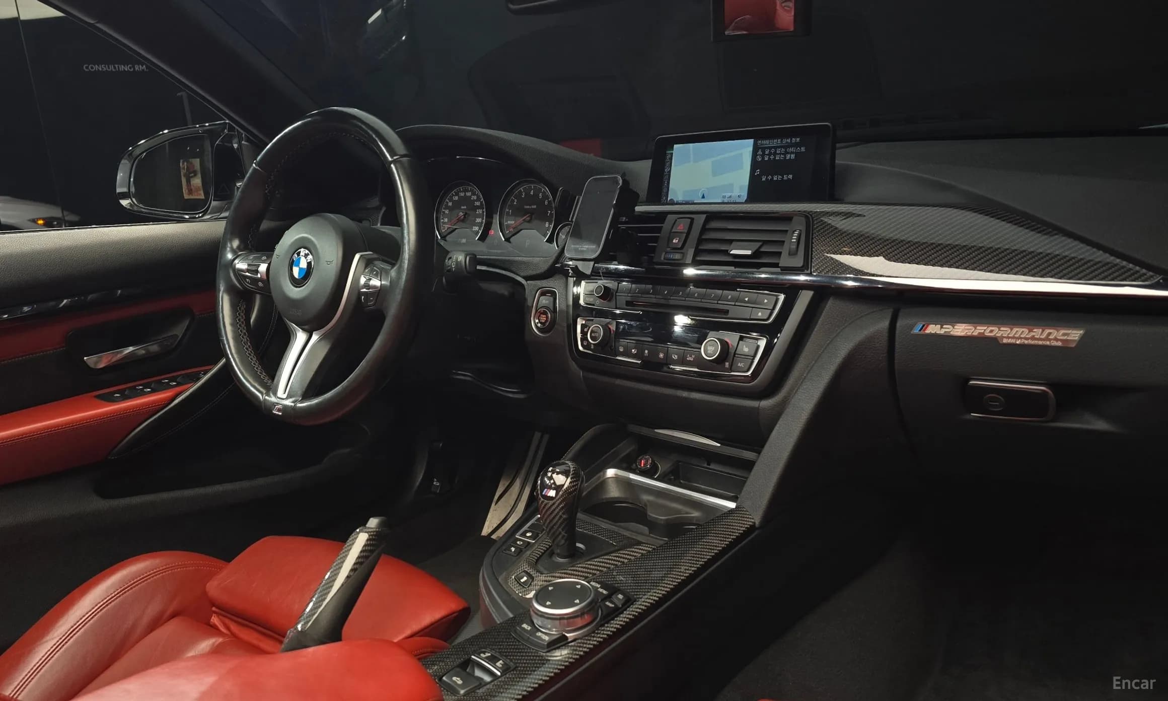 M4 (F82)