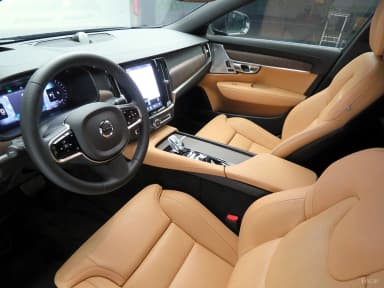 S90
