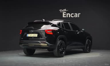 Trax Crossover