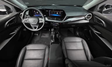 Trax Crossover