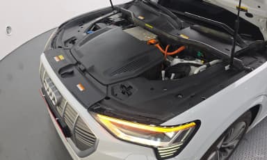 e-tron