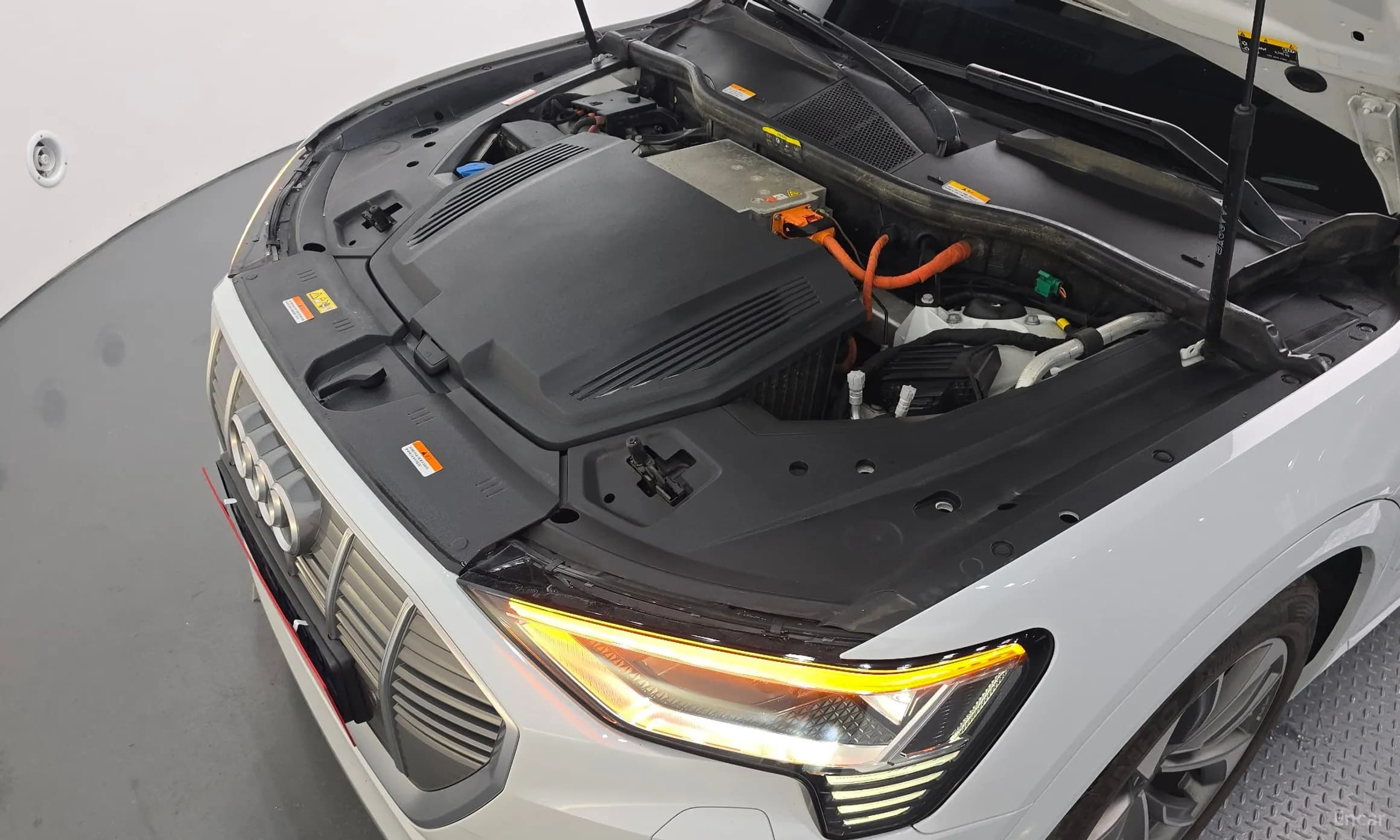 e-tron