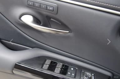 ES300h 7th Generation