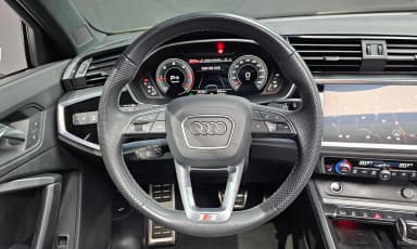 Q3 (F3)