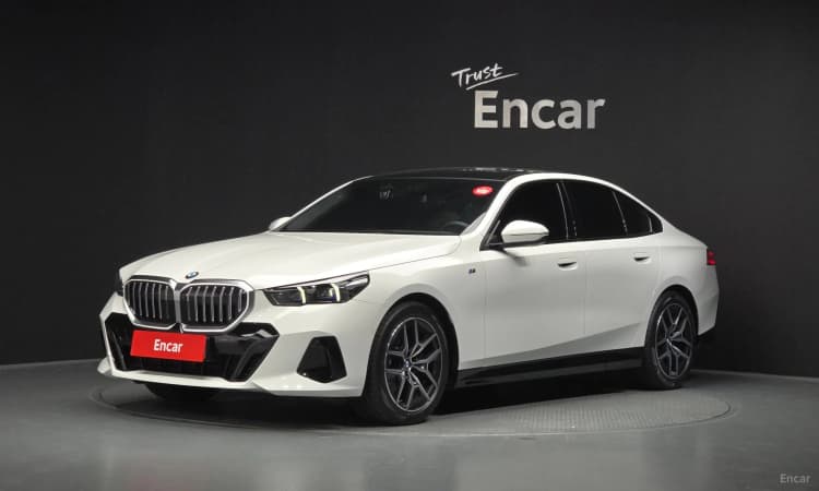 5 Series (G60)