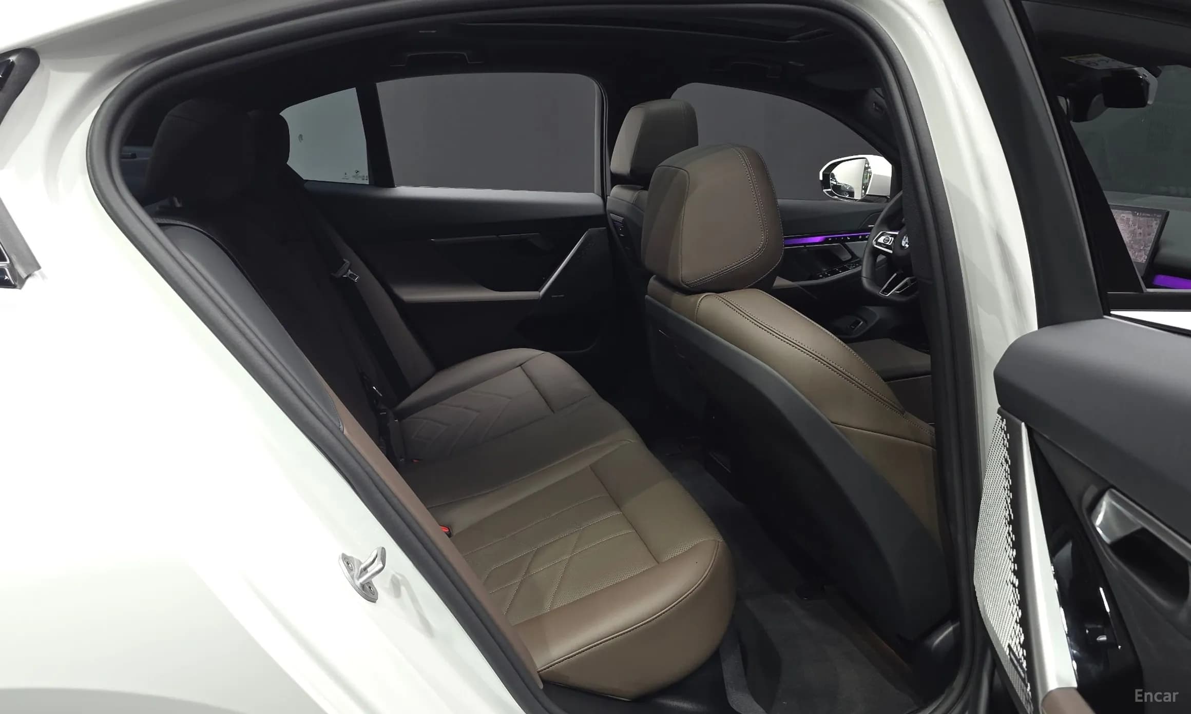 5 Series (G60)