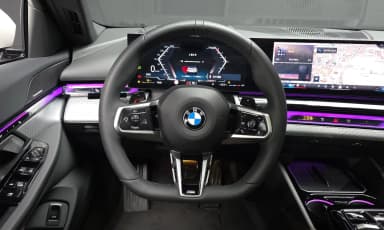 5 Series (G60)