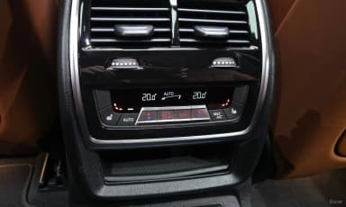 X7 (G07)