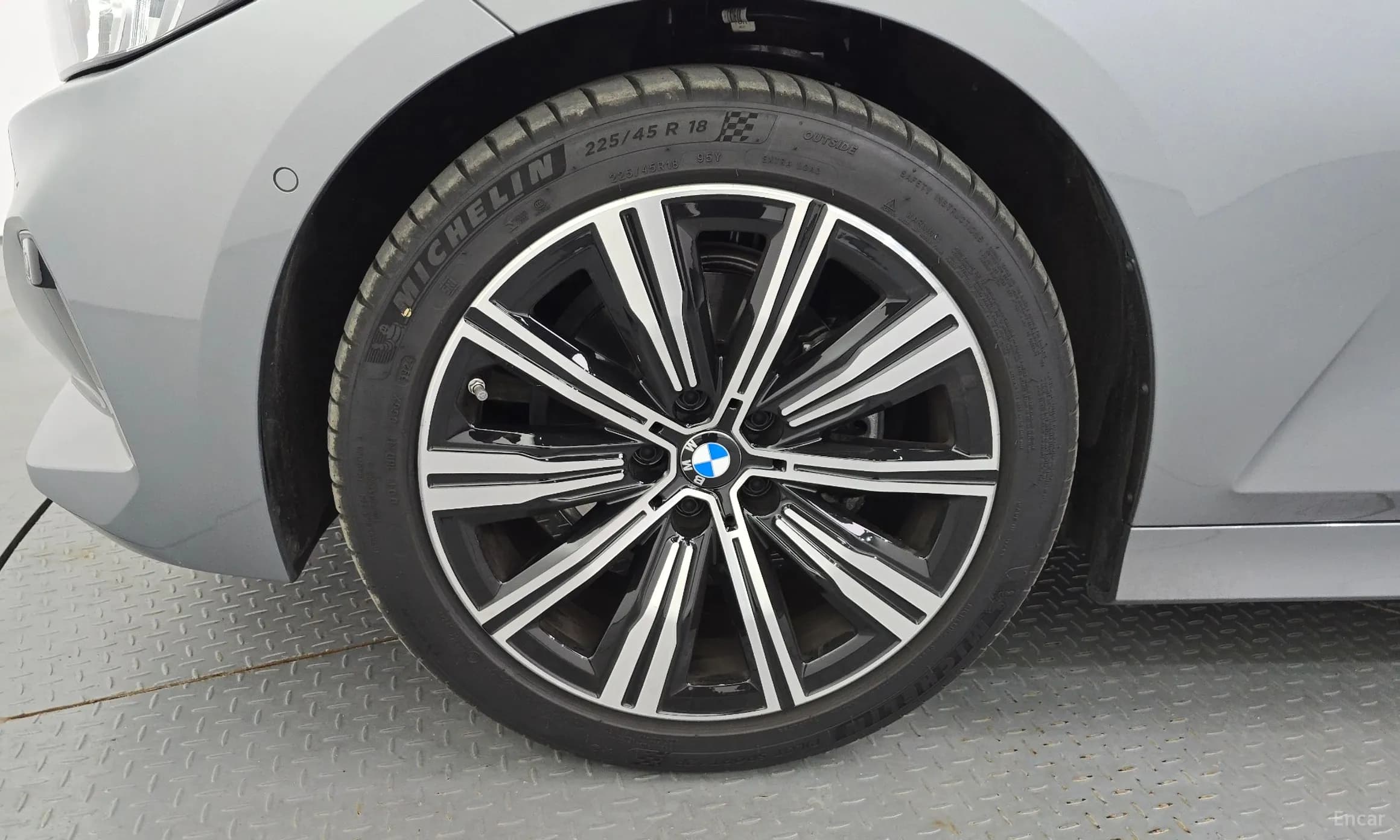 3 Series (G20)