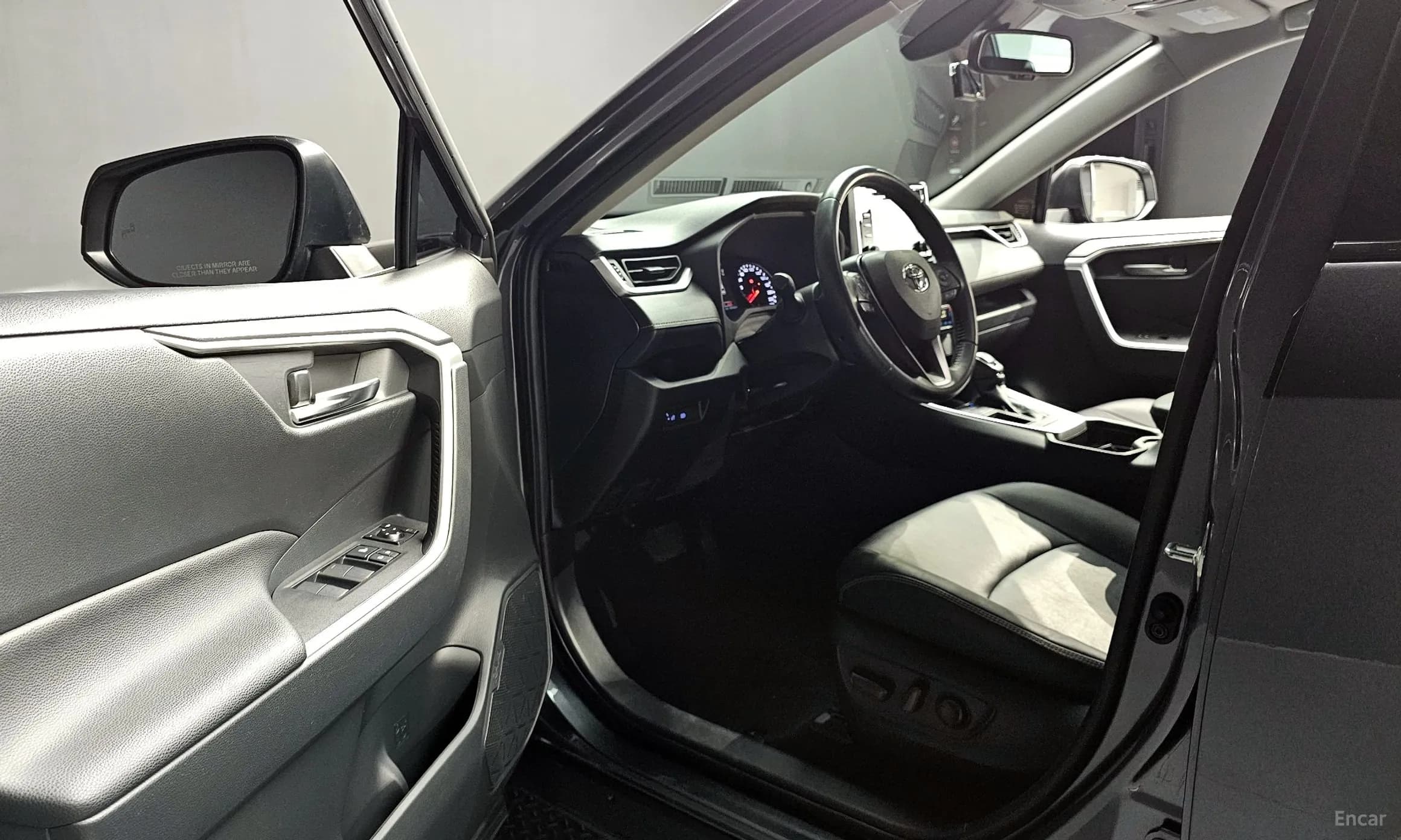 RAV4 5th Generation