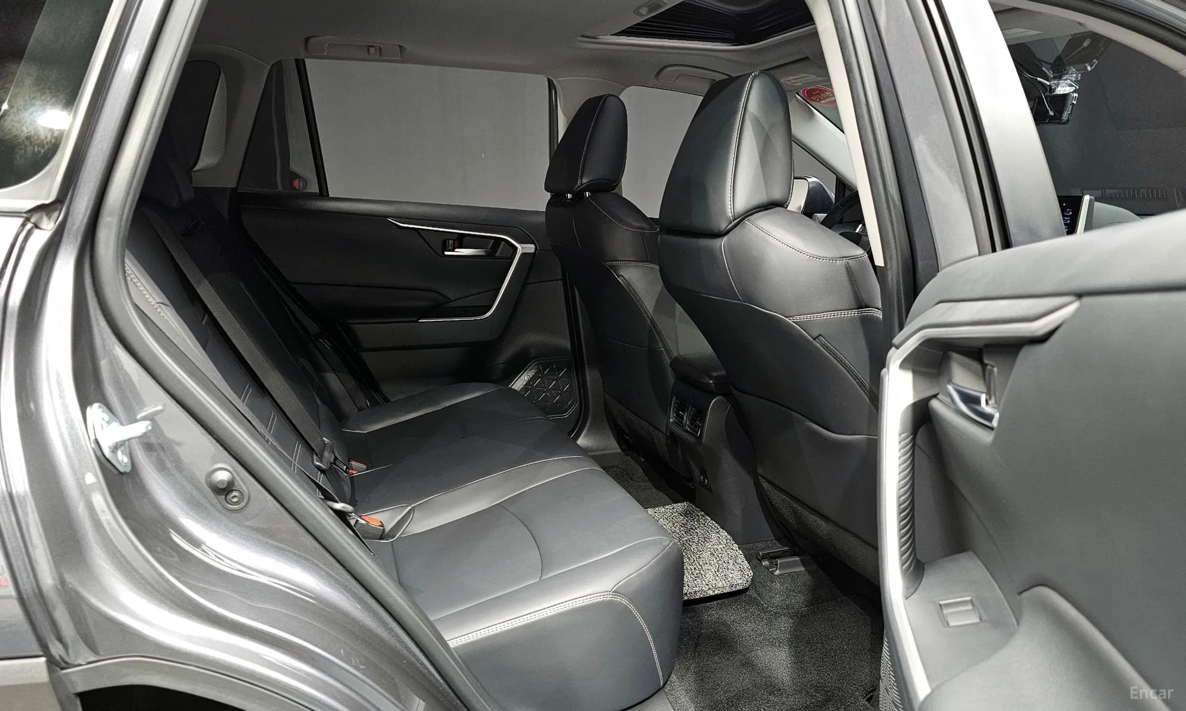 RAV4 5th Generation