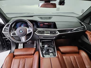 X7 (G07)