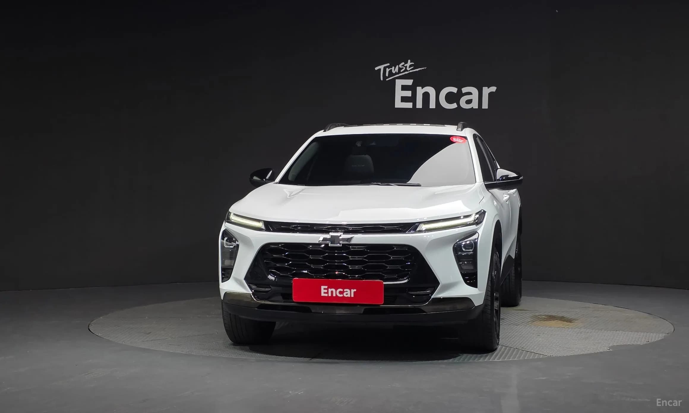 Trax Crossover