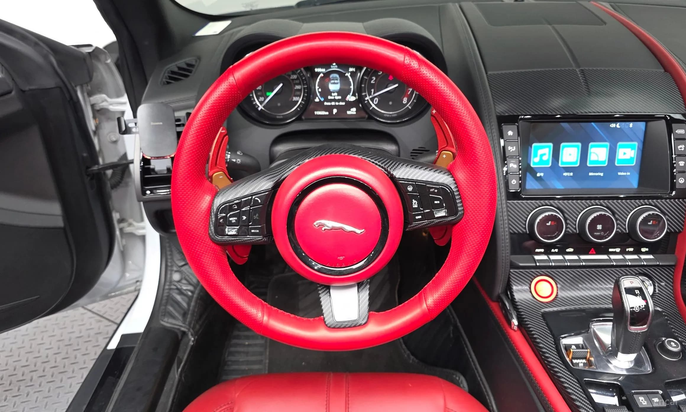 F-TYPE