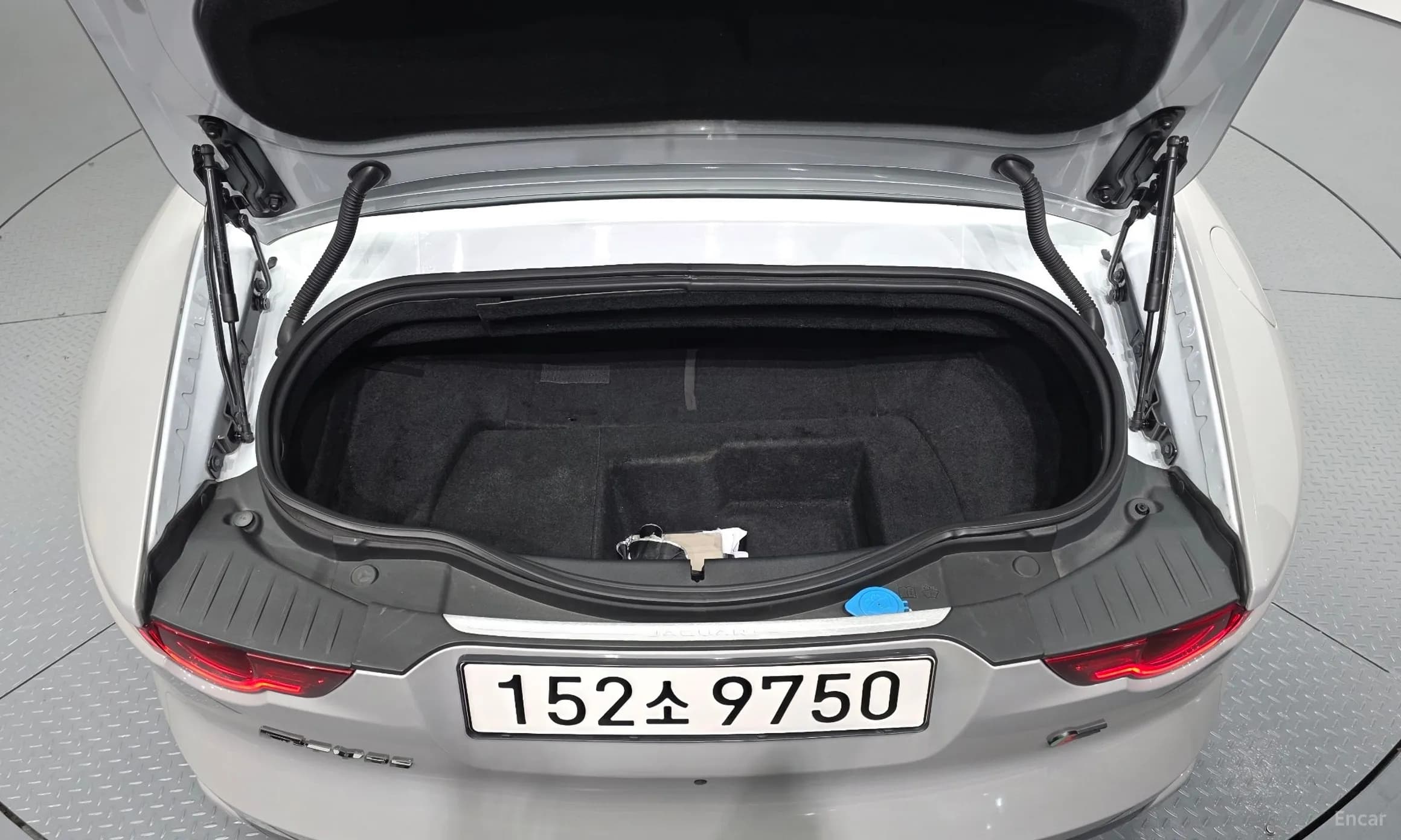 F-TYPE