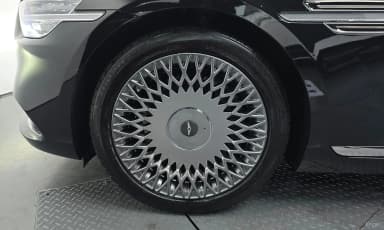 G90