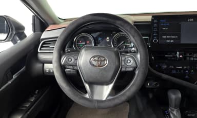 Camry (XV70)
