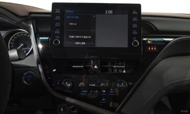 Camry (XV70)