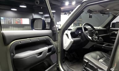Defender (L663)